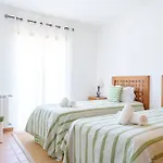 Apartamento T2 Espaçoso Del Rey, óbidos Piscina Comum, Caravelas *